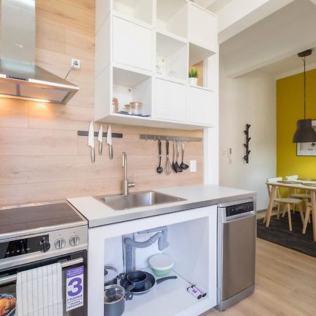 Bluewaveplace - Contemporary Home In Center Of โซเฟีย ภายนอก รูปภาพ
